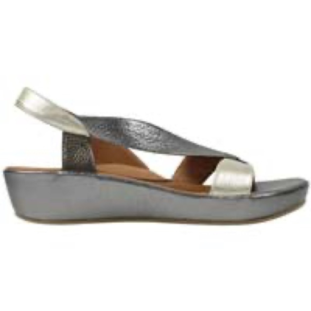 Elegant Silver Women's Sandals